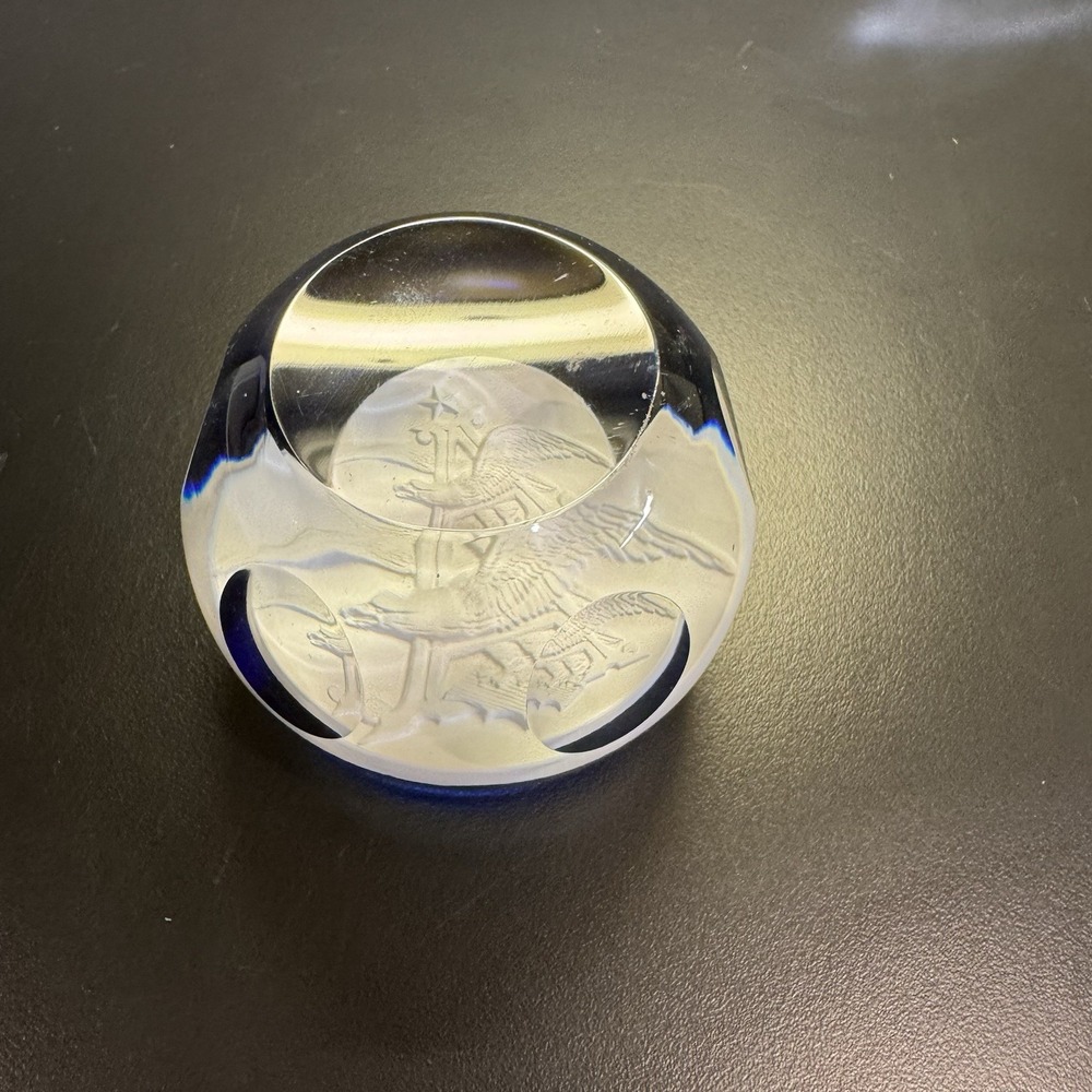 Caithness Scotland LimitedEdition Glass Paperweight 233/300 Eagle Anheuser-Busch